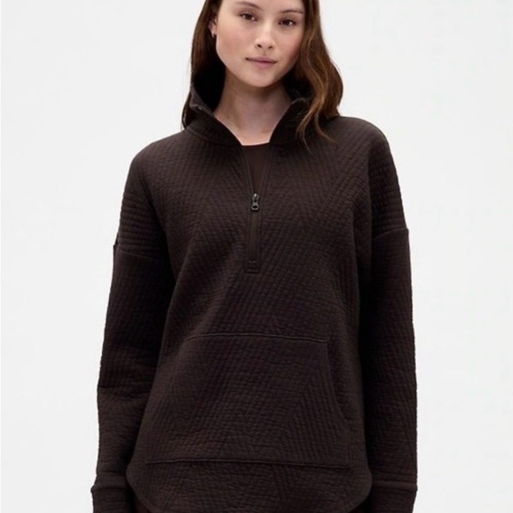 GapFit Quilted Jacquard Half-Zip Pullover